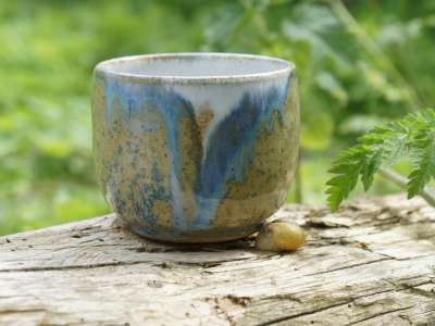 © Tasse en céramique