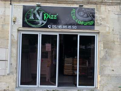 © kj pizz