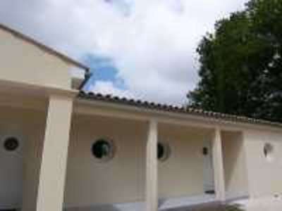 © Façade