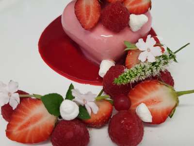 © Plats de l'auberge de Cercoux plat cave salle salle plat plat dessert Plats de l'auberge de Cercoux