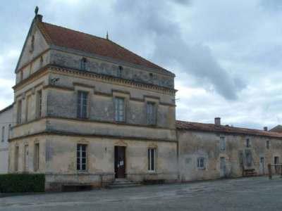 © Lycée saint Antoine