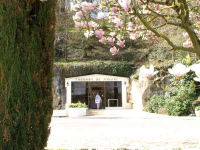 © Entrée des Thermes