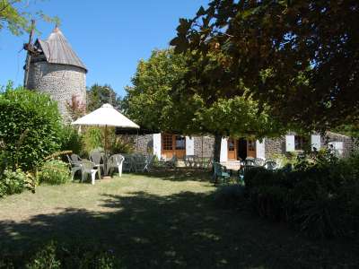 © Moulin de Bergis_Saint-Martial-de-Mirambeau