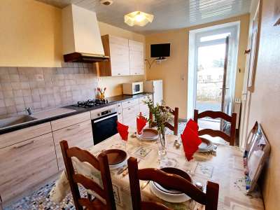 © Cuisine appartement n3 Lanthiome
