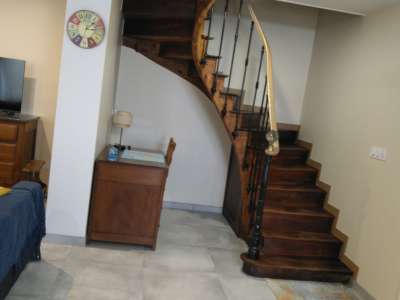 © entrée et escalier