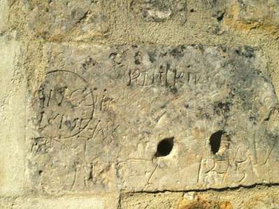 © Graffiti extérieurs