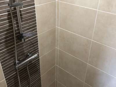 © Douche à l'italienne