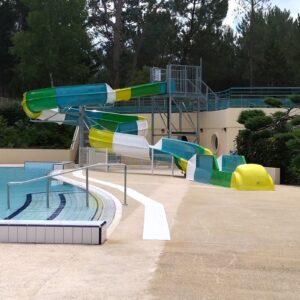 nouveau toboggan de la piscine de Montendre - 2022