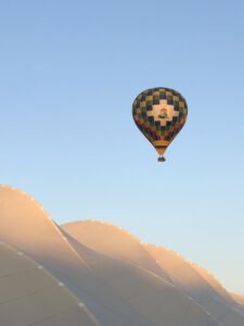 photo d'un vol en montgolfiere au dessus des antilles de jonzac