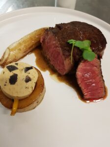 Plat menu de fêtes à l'Auberge de Cercoux @C. Dindin